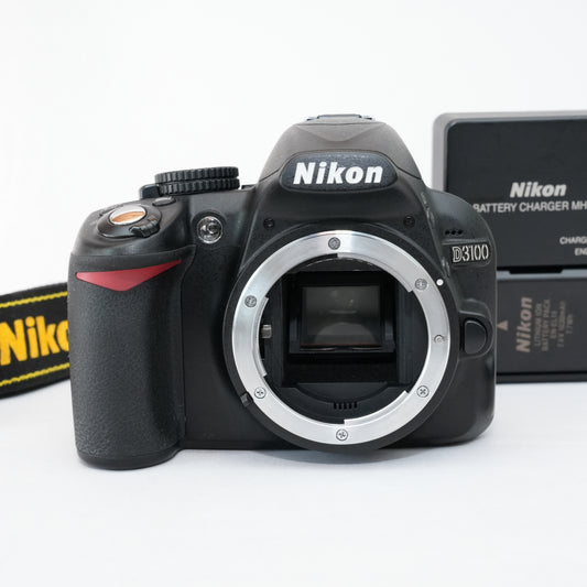 [ Near Mint ] NIKON D3100