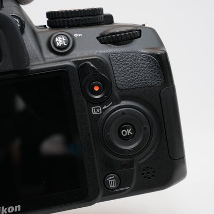 [ Near Mint ] NIKON D3100