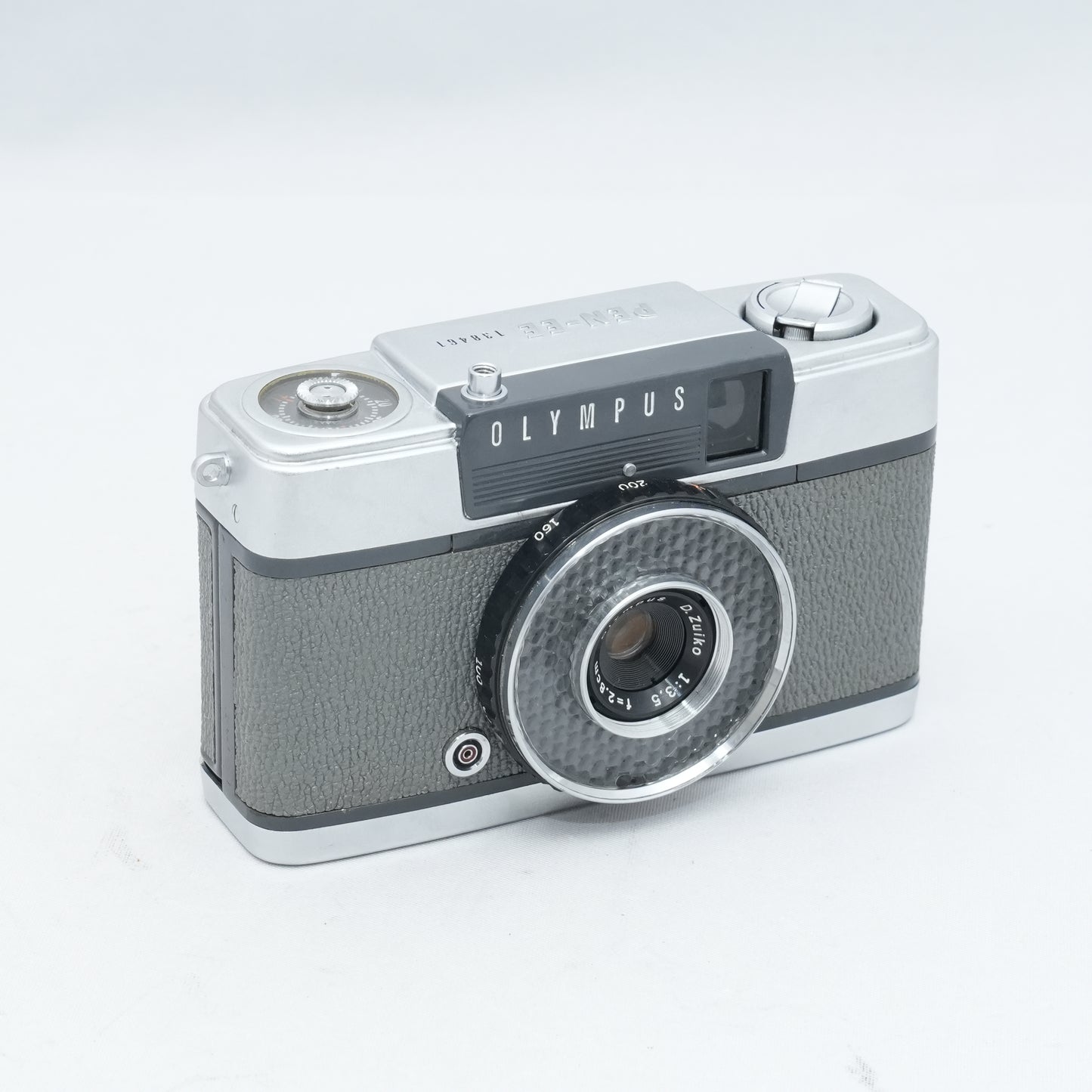 Olympus PEN EE