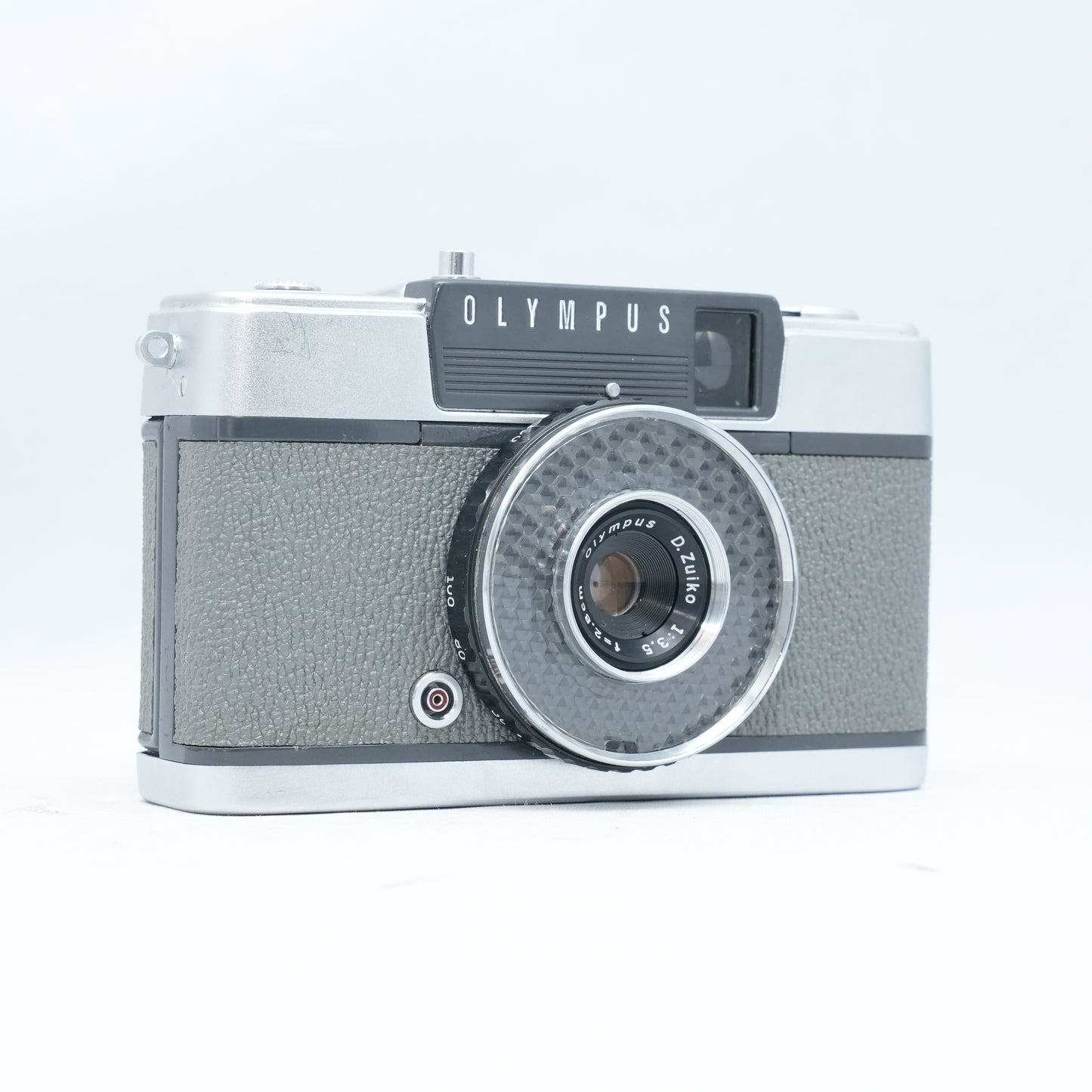 Olympus PEN EE