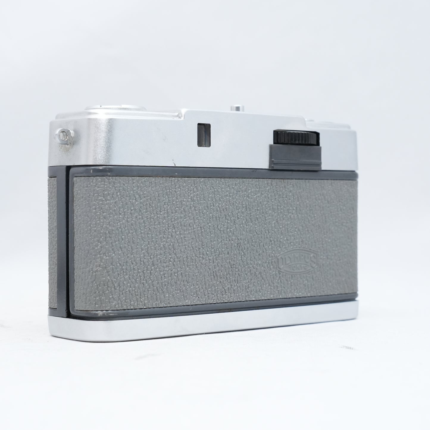 Olympus PEN EE