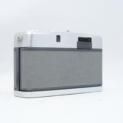 Olympus PEN EE
