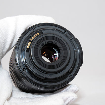 [ Good ] CANON EOS Kiss X5 EOS Rebel T3i EOS 600D with Lens EF-S 18-55mm F3.5-5.6 IS II STM