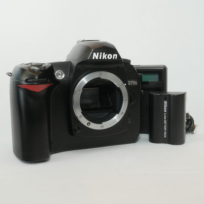 [ Excellent ] Nikon D70s