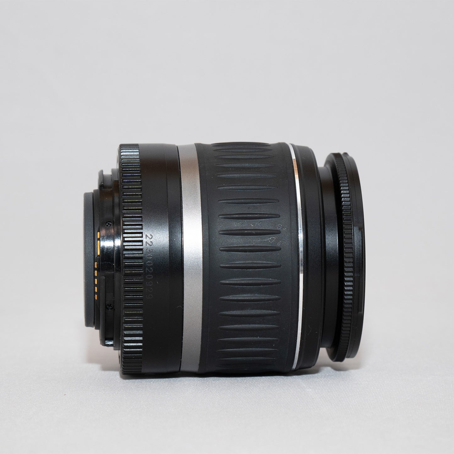 [ Bargain ] Canon EF-S 18-55mm F3.5-5.6 IS II STM