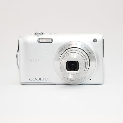 [ Bargain ] Nikon Coolpix S3300