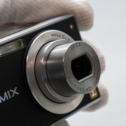 [ Near Mint ] Panasonic LUMIX DMC-FX35