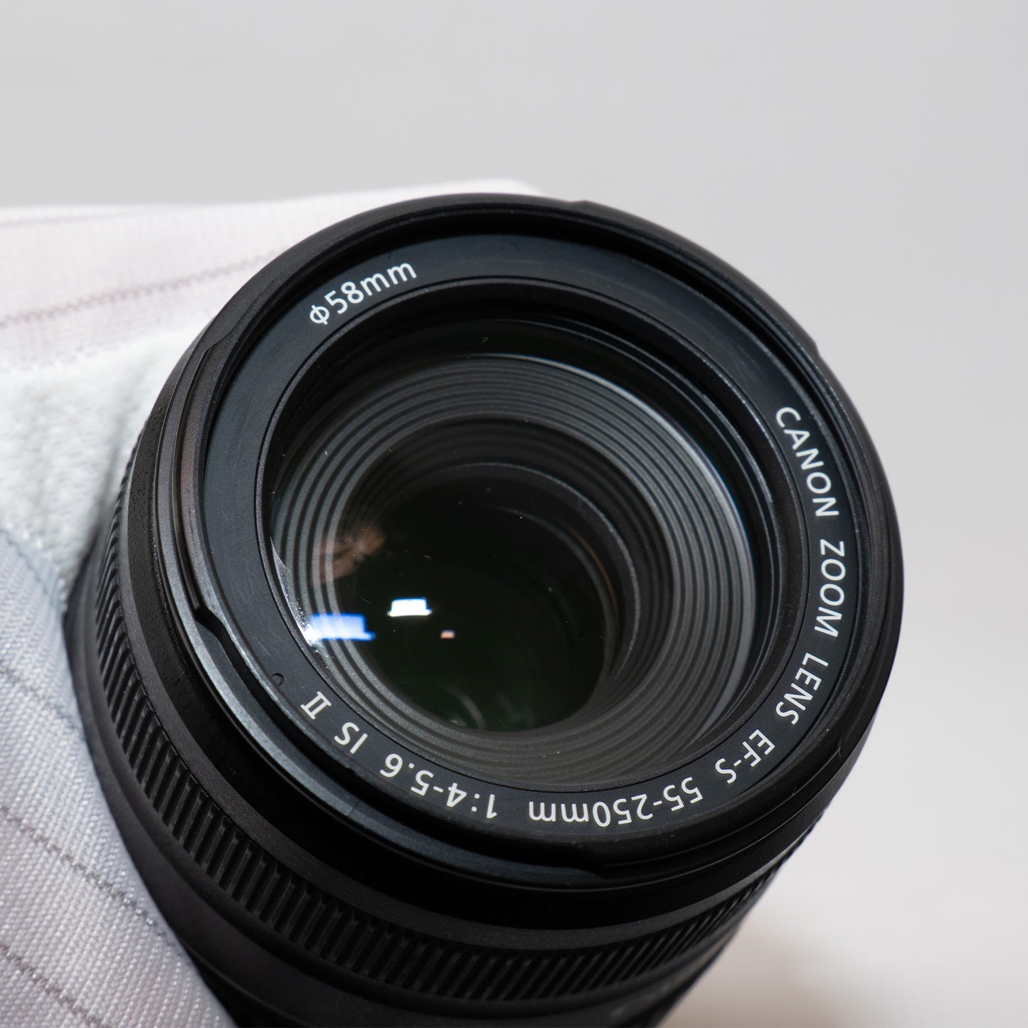 [ Excellent ] CANON EF-S 55-250mm F4-5.6 IS