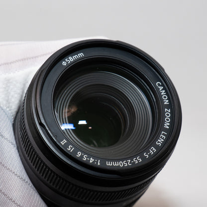 [ Excellent ] CANON EF-S 55-250mm F4-5.6 IS