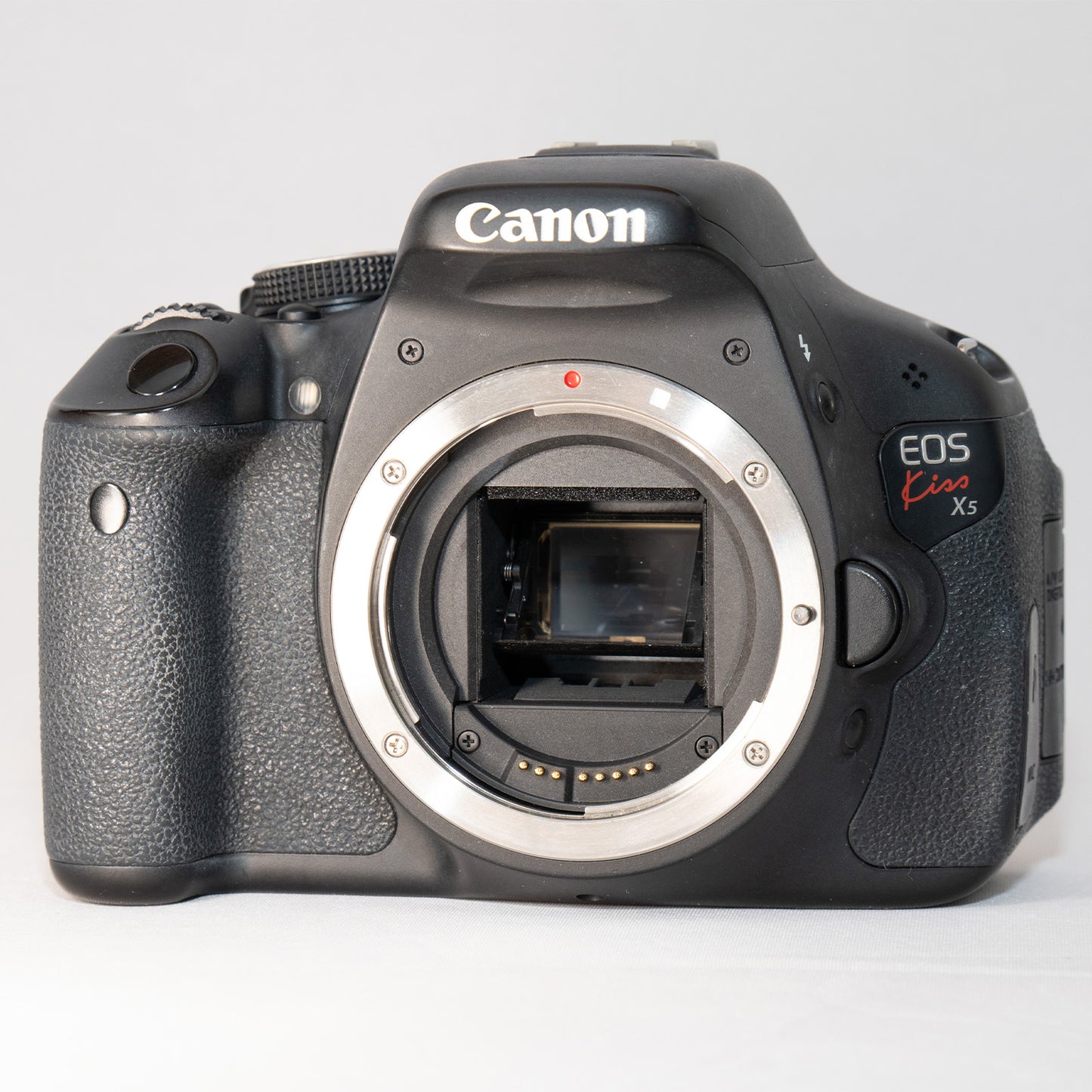 [ Good ] CANON EOS Kiss X5 EOS Rebel T3i EOS 600D with Lens EF-S 18-55mm F3.5-5.6 IS II STM
