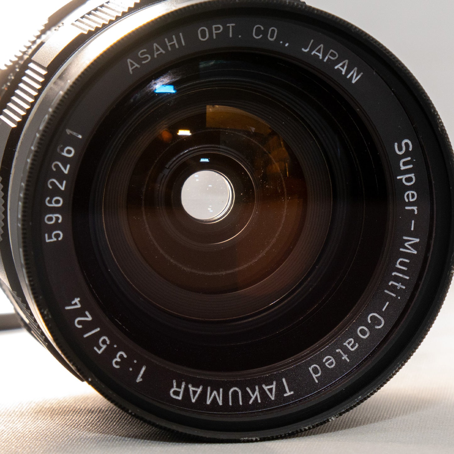 [ Near Mint ] Pentax Super Multi Coated TAKUMAR 24mm F3.5 M42