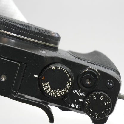 [ Excellent +5 ] Fujifilm X-E3 Only 320 shutter actuations